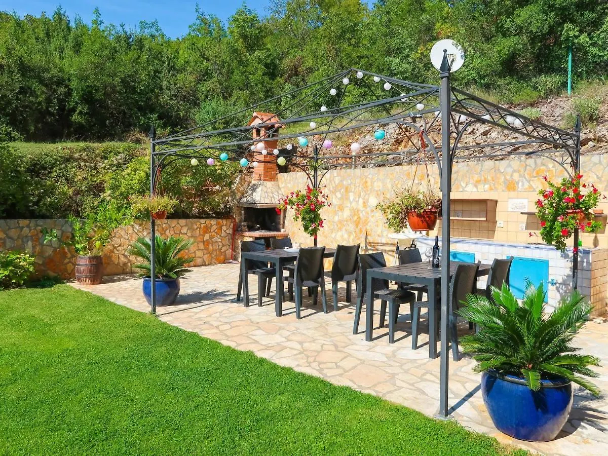 Apartment Chantal - Rac153 By Interhome Rabac