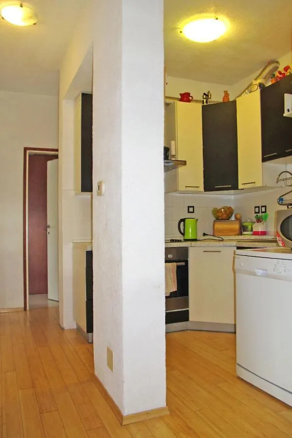 Apartment Chantal - Rac153 By Interhome Rabac